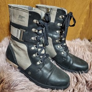 Sorel Major Carly combat boots